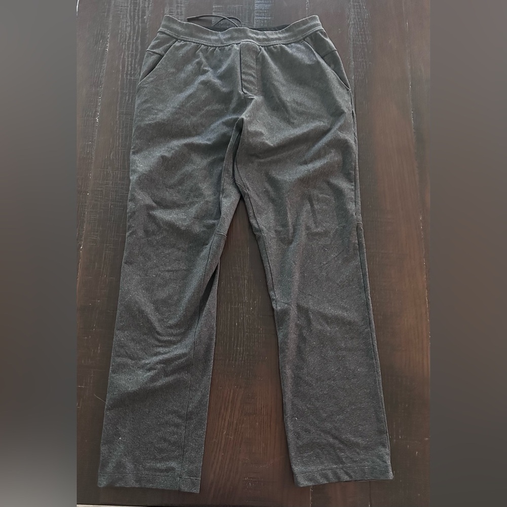 Mens Lululemon Discipline SweatPants, Straight Leg - large, 31” Inseam Great